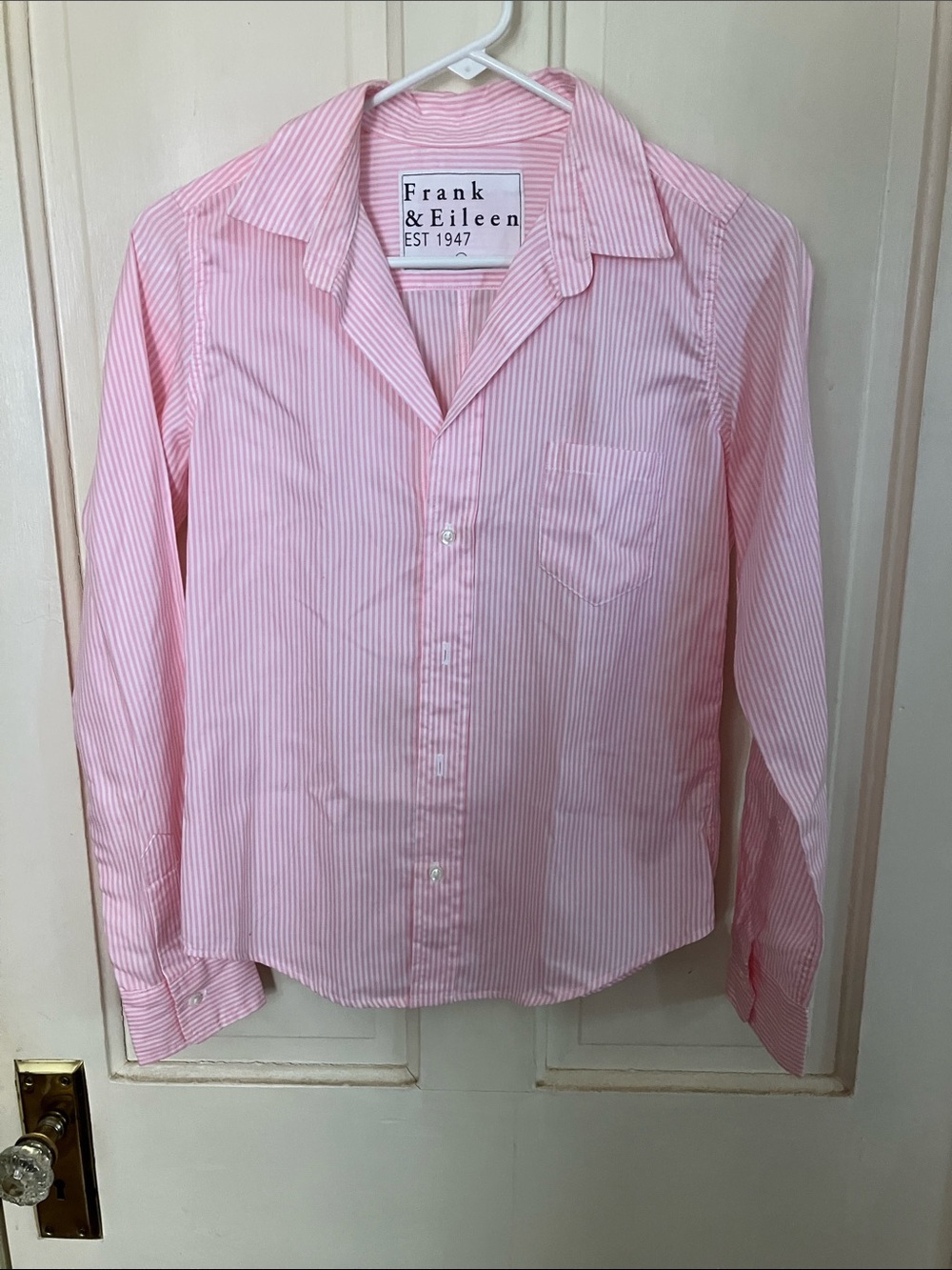 Frank & Eileen Pink and White Striped Button-Down Shirt size XS